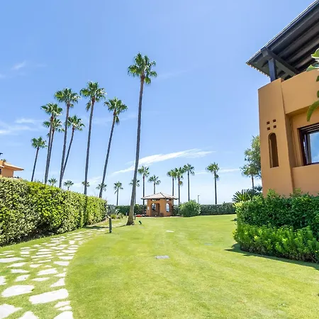 Sea-view Luxurious On The Of Etepona Appartamento