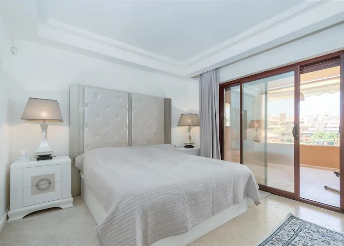 Sea-view Luxurious On The Of Etepona