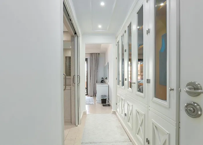 Sea-view Luxurious On The Of Etepona Appartamento