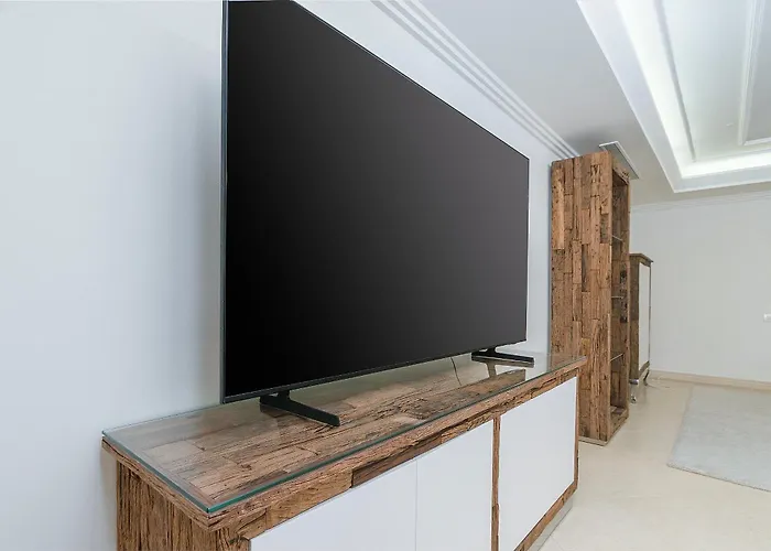 Sea-view Luxurious On The Of Etepona Appartamento Estepona